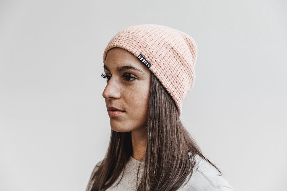 NOBULL Waffle Beanie - Dusty Rose - Ireland (7961RDJGI)